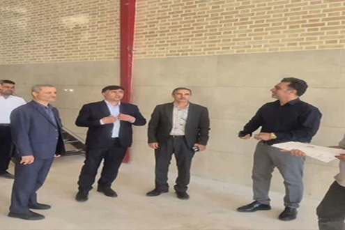 گام تازه برای تکمیل زنجیره ارزش زعفران؛  پیشرفت واحد سورتینگ و بسته‌بندی زعفران در شهرک صنعتی شیروان بررسی شد